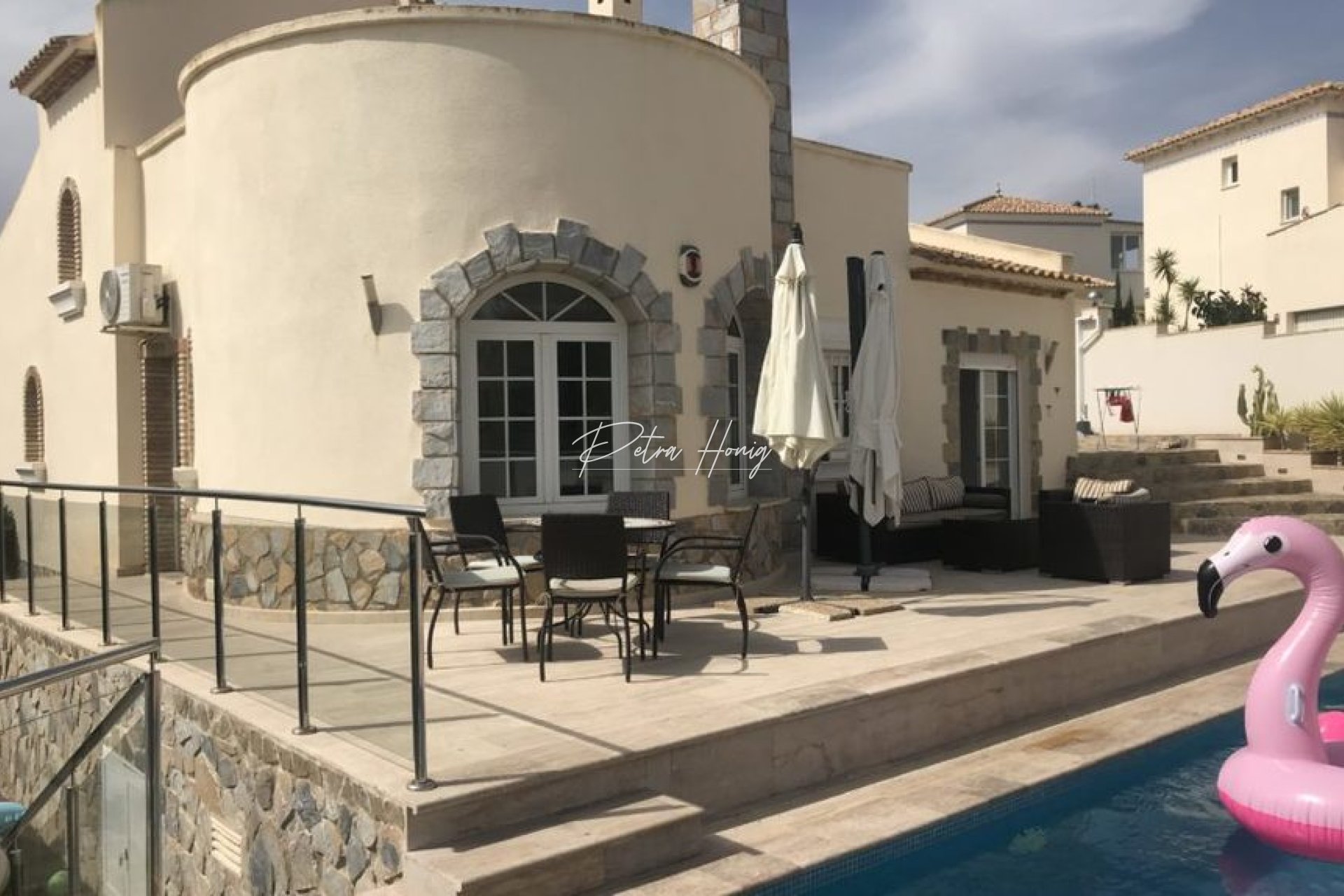 Resales - Villa - Villamartin