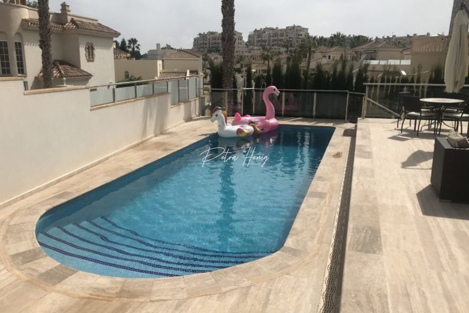 Resales - Villa - Villamartin