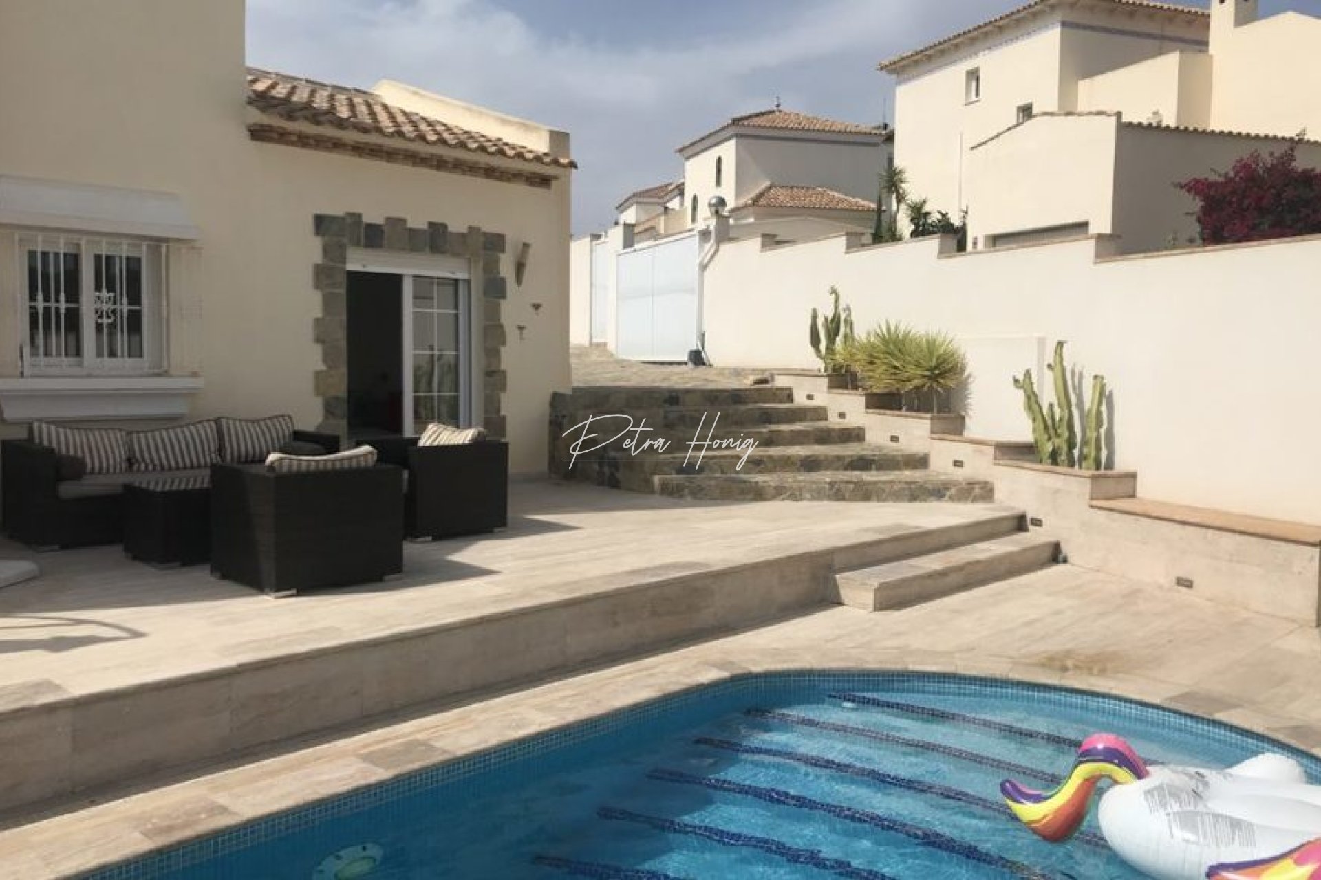 Resales - Villa - Villamartin
