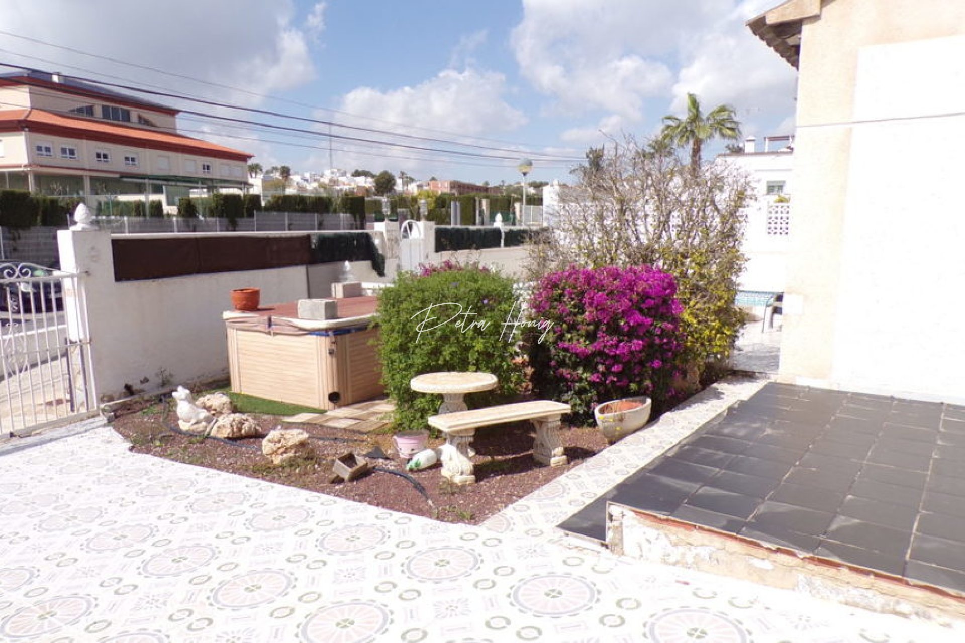 Resales - Villa - Villamartin