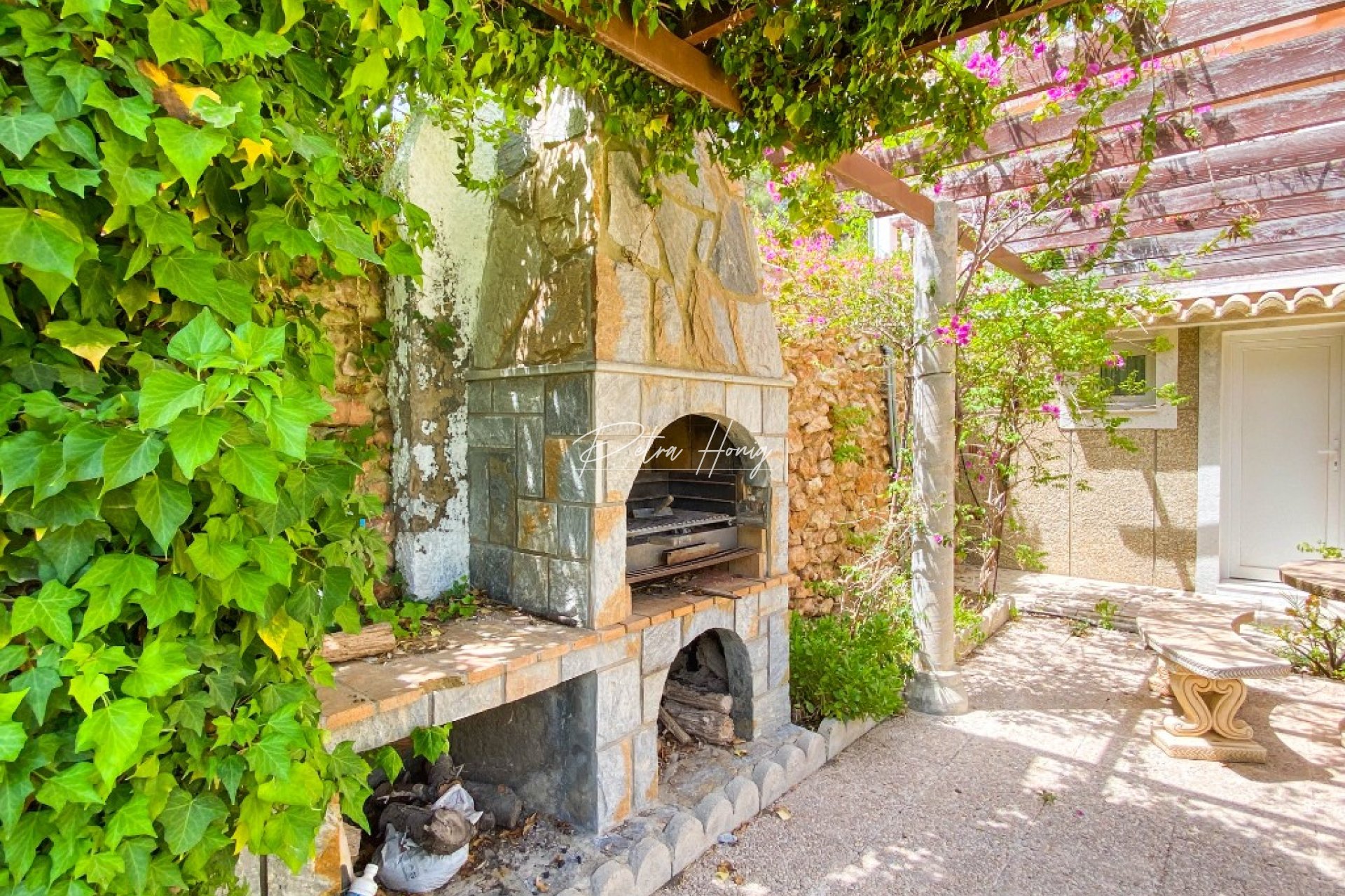 Resales - Villa - Villamartin