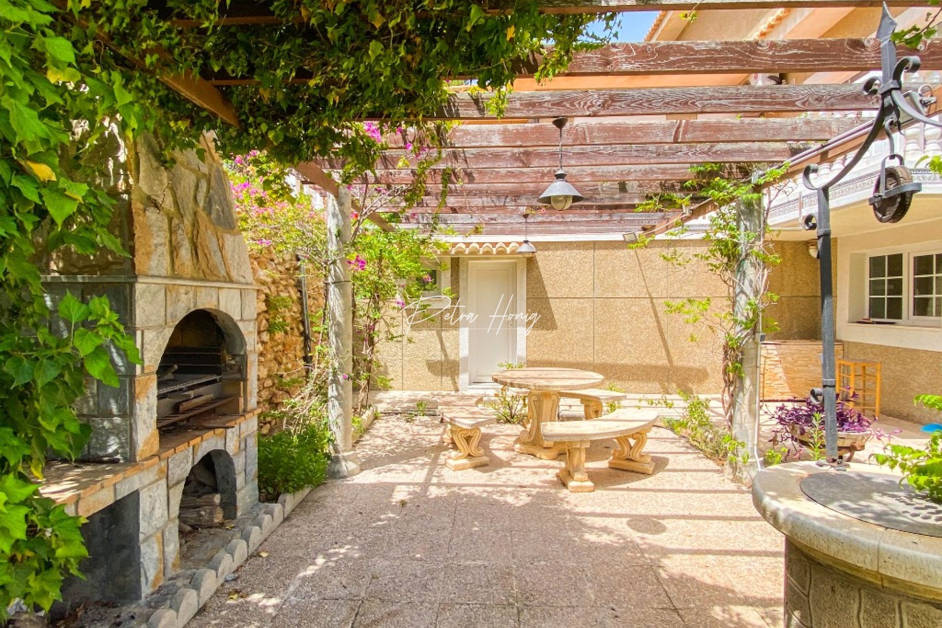 Resales - Villa - Villamartin