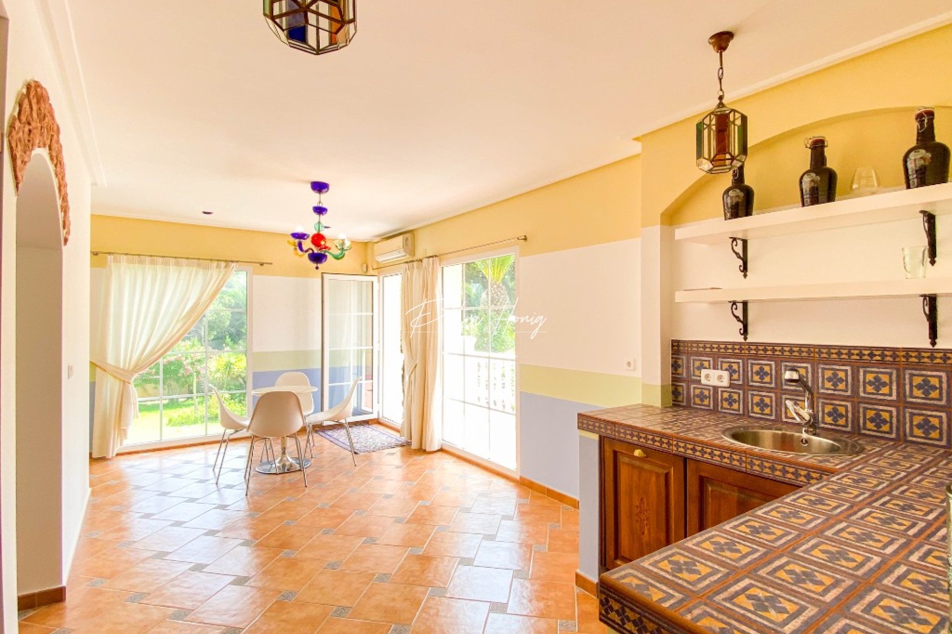 Resales - Villa - Villamartin