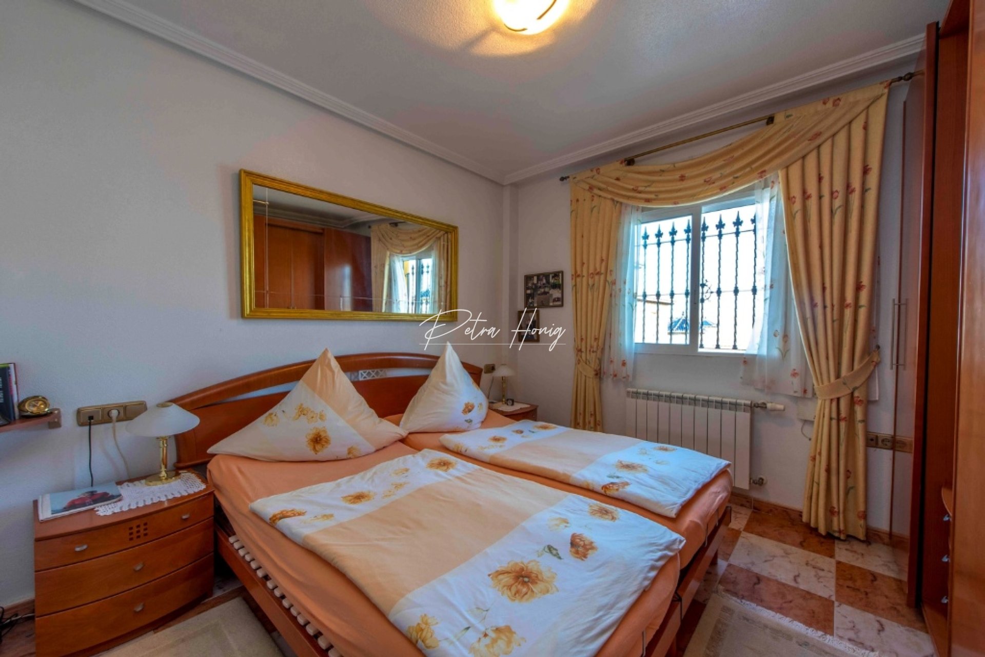 Resales - Villa - Villamartin