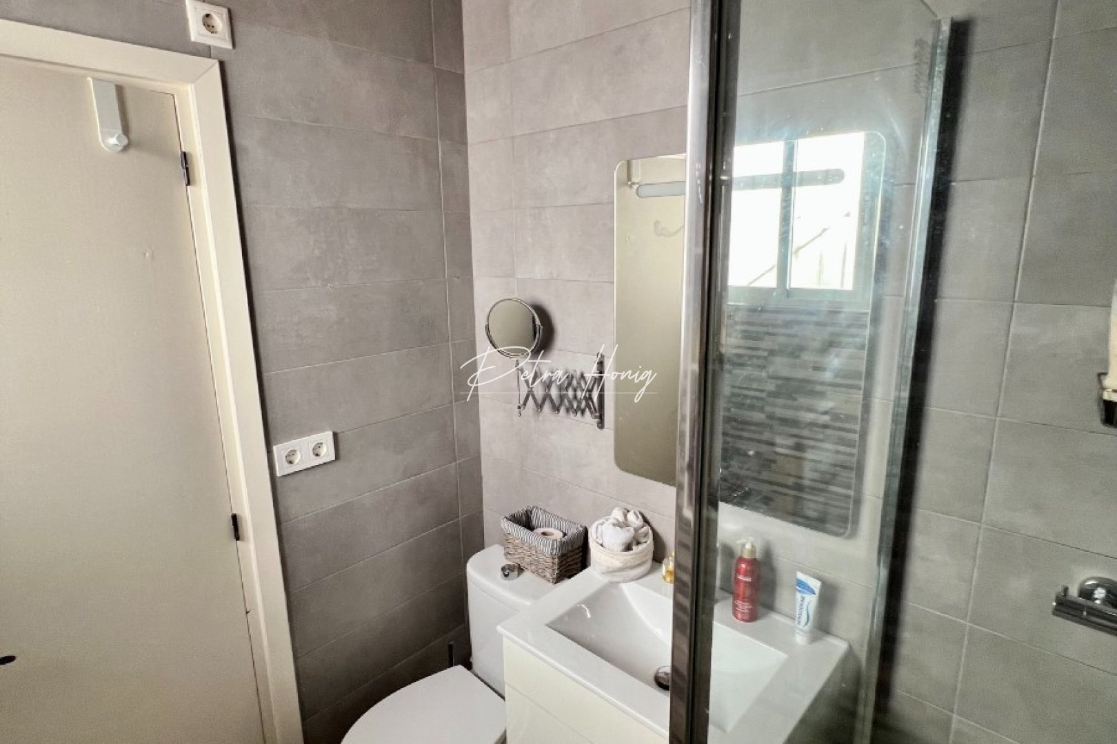 Reventa - Adosado - Other areas - Benferri