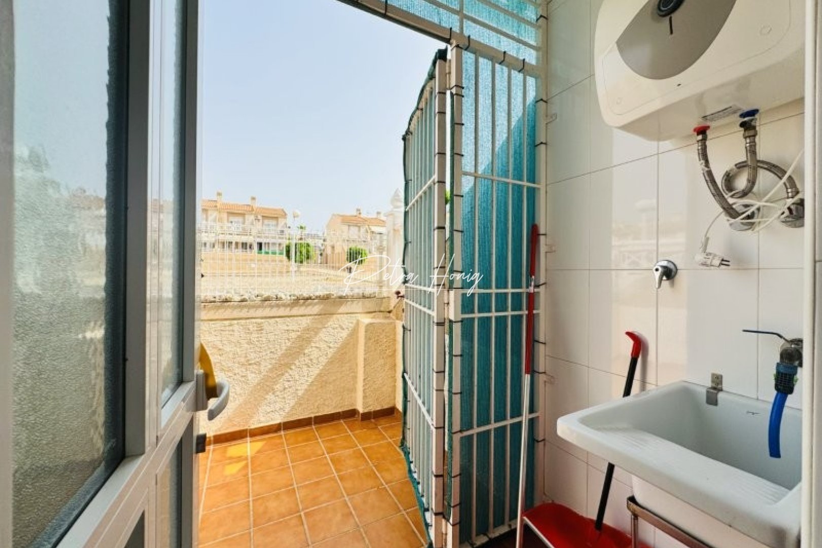 Reventa - Adosado - Torrevieja - Aguas Nuevas