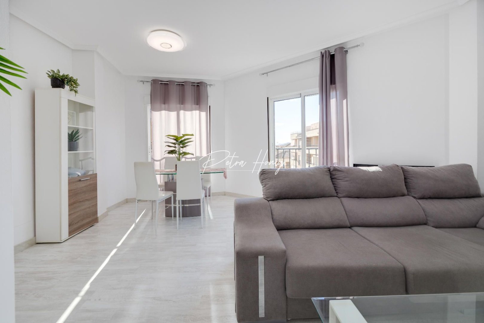 Reventa - Apartamento - Almoradi