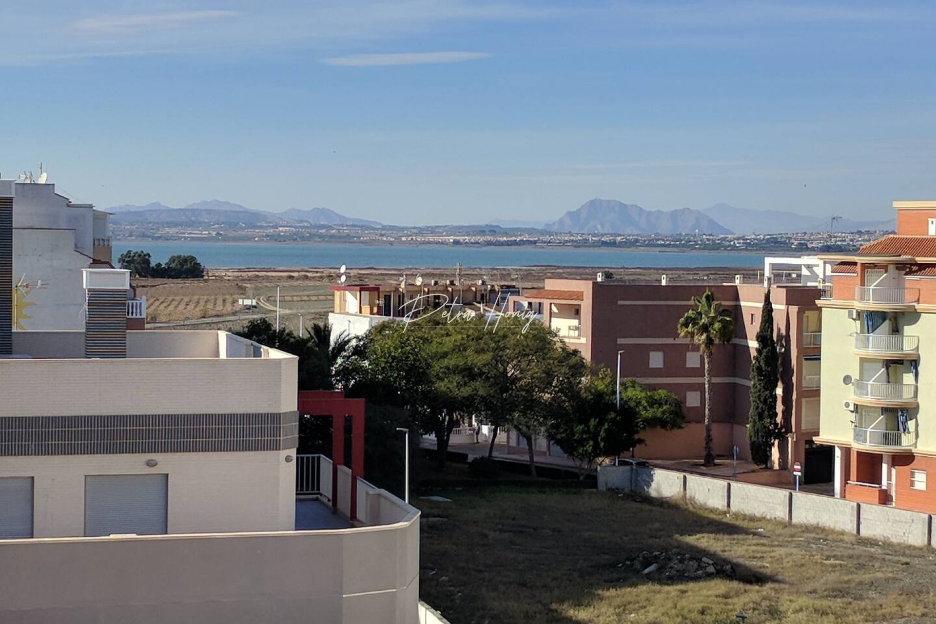 Reventa - Apartamento - La Mata