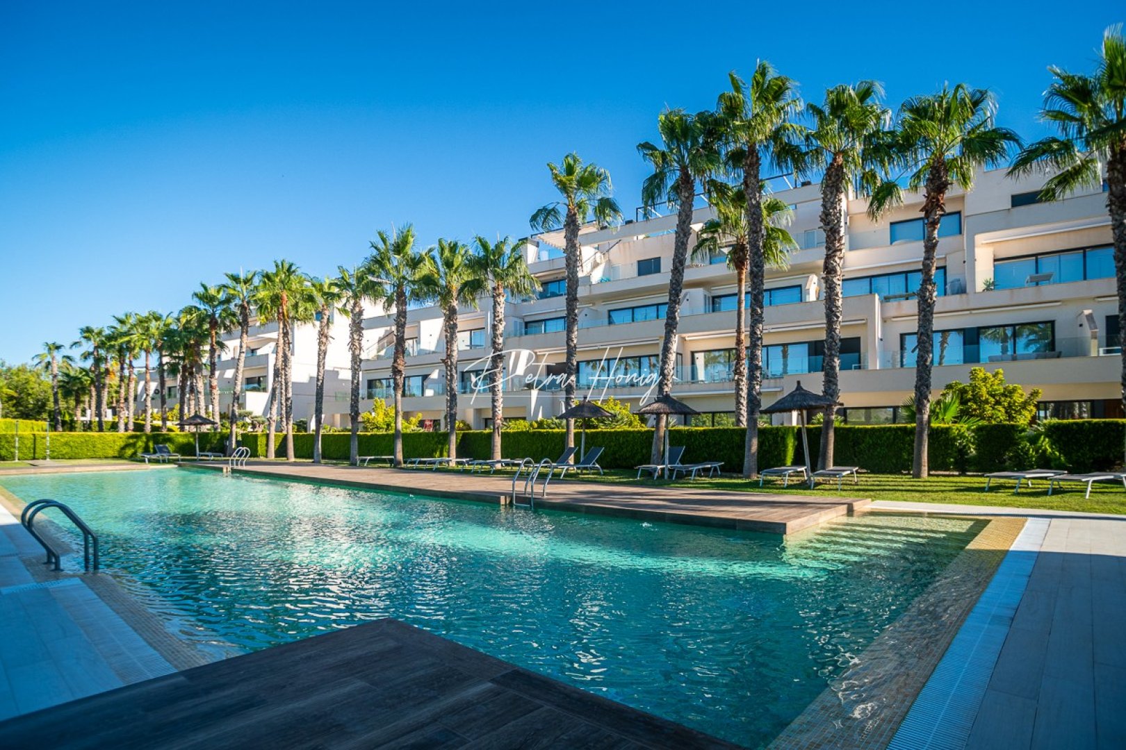 Reventa - Apartamento - Las Colinas - LAS COLINAS GOLF RESORT