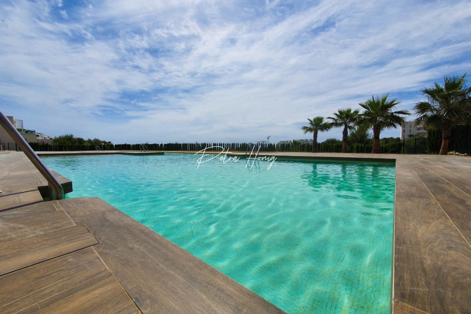 Reventa - Apartamento - Las Colinas - Las Colinas Golf