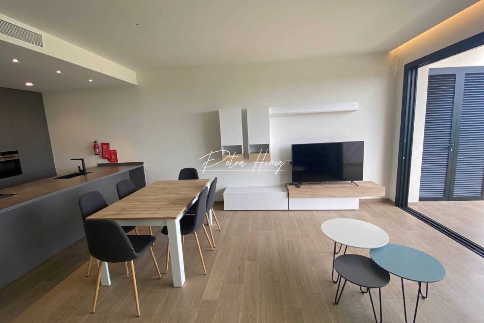 Reventa - Apartamento - Las Colinas - Las Colinas Golf