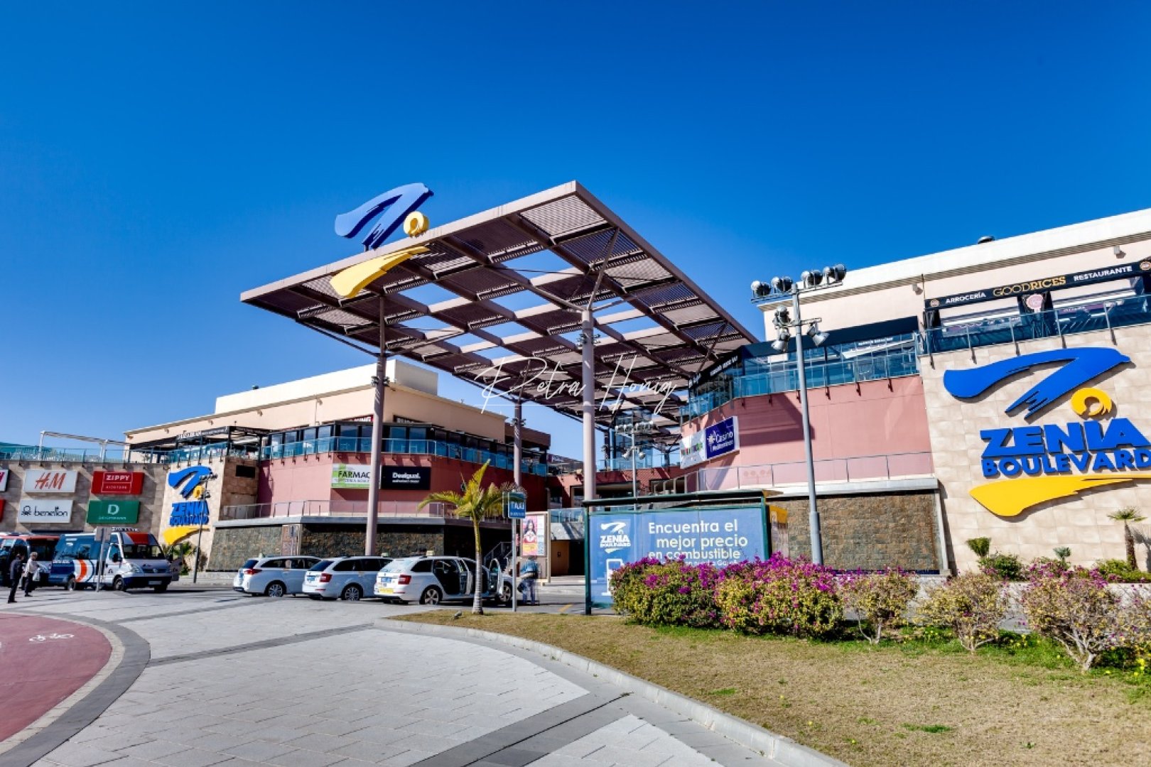 Reventa - Apartamento - Las Colinas - Las Colinas Golf