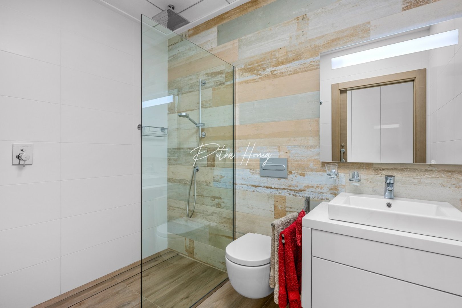 Reventa - Apartamento - Las Colinas - Las Colinas Golf