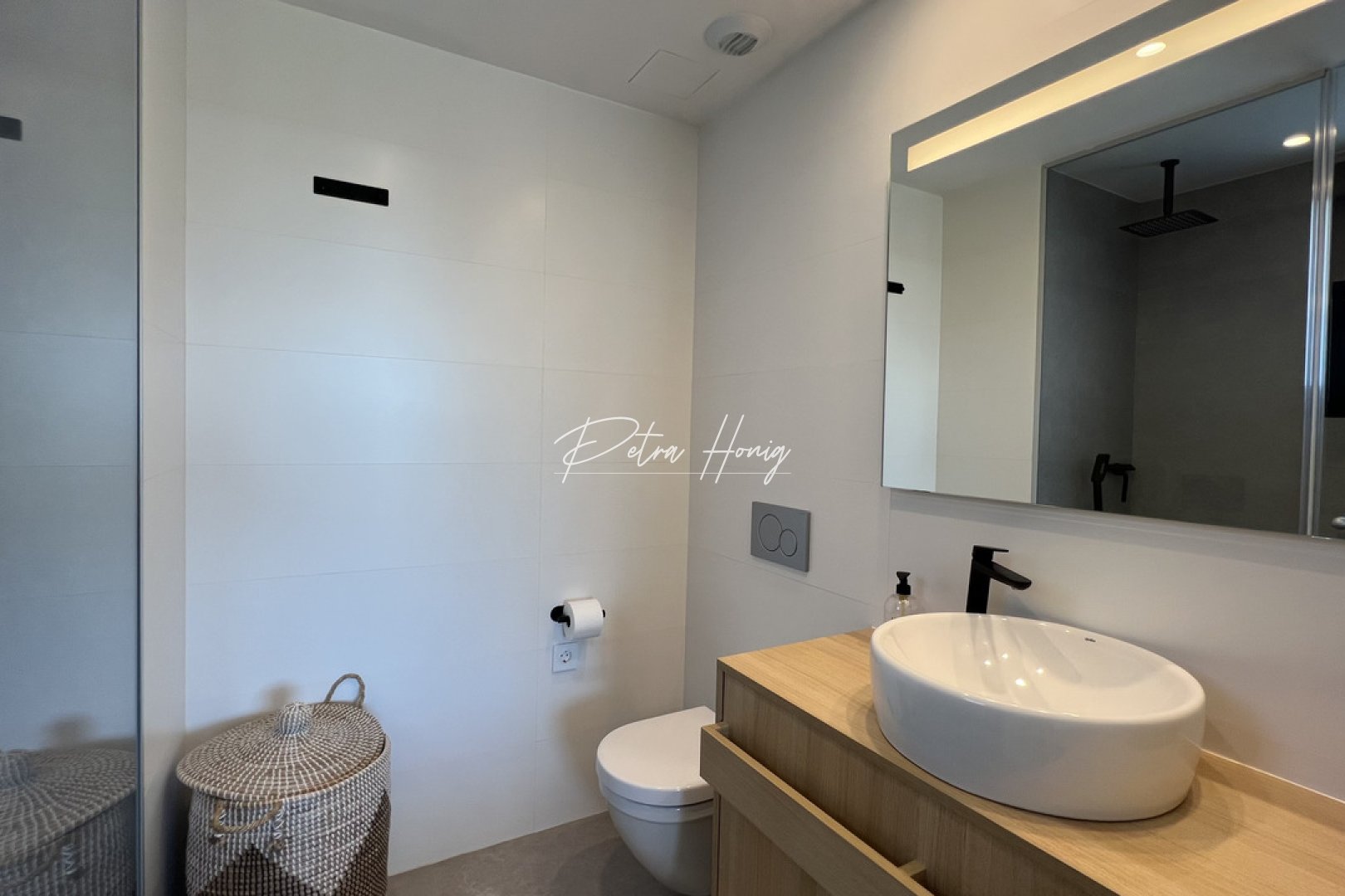 Reventa - Apartamento - Las Colinas - Las Colinas Golf