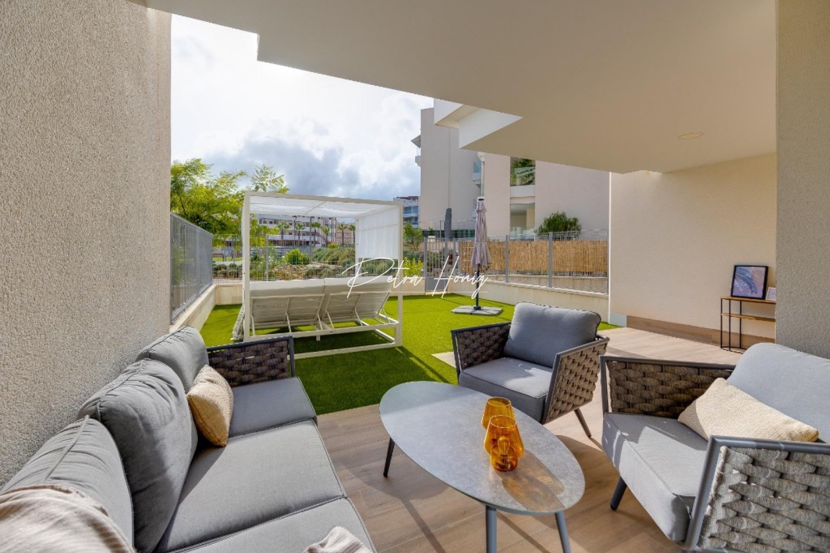 Reventa - Apartamento - Orihuela Costa - Villamartin