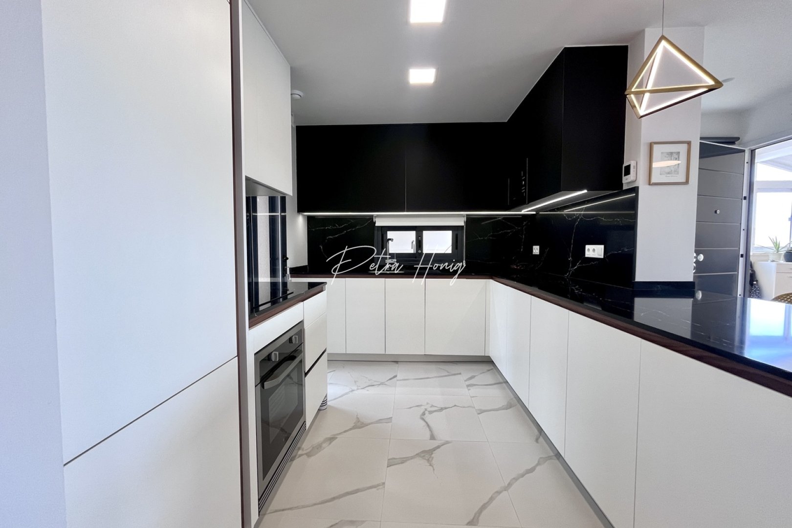 Reventa - Apartamento - San Miguel de Salinas