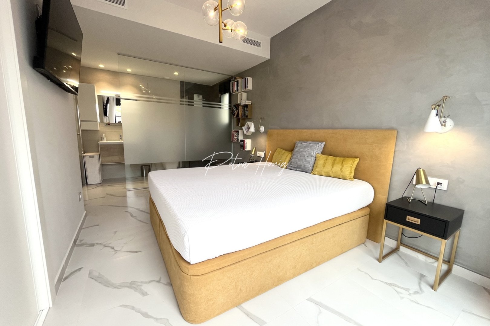 Reventa - Apartamento - San Miguel de Salinas