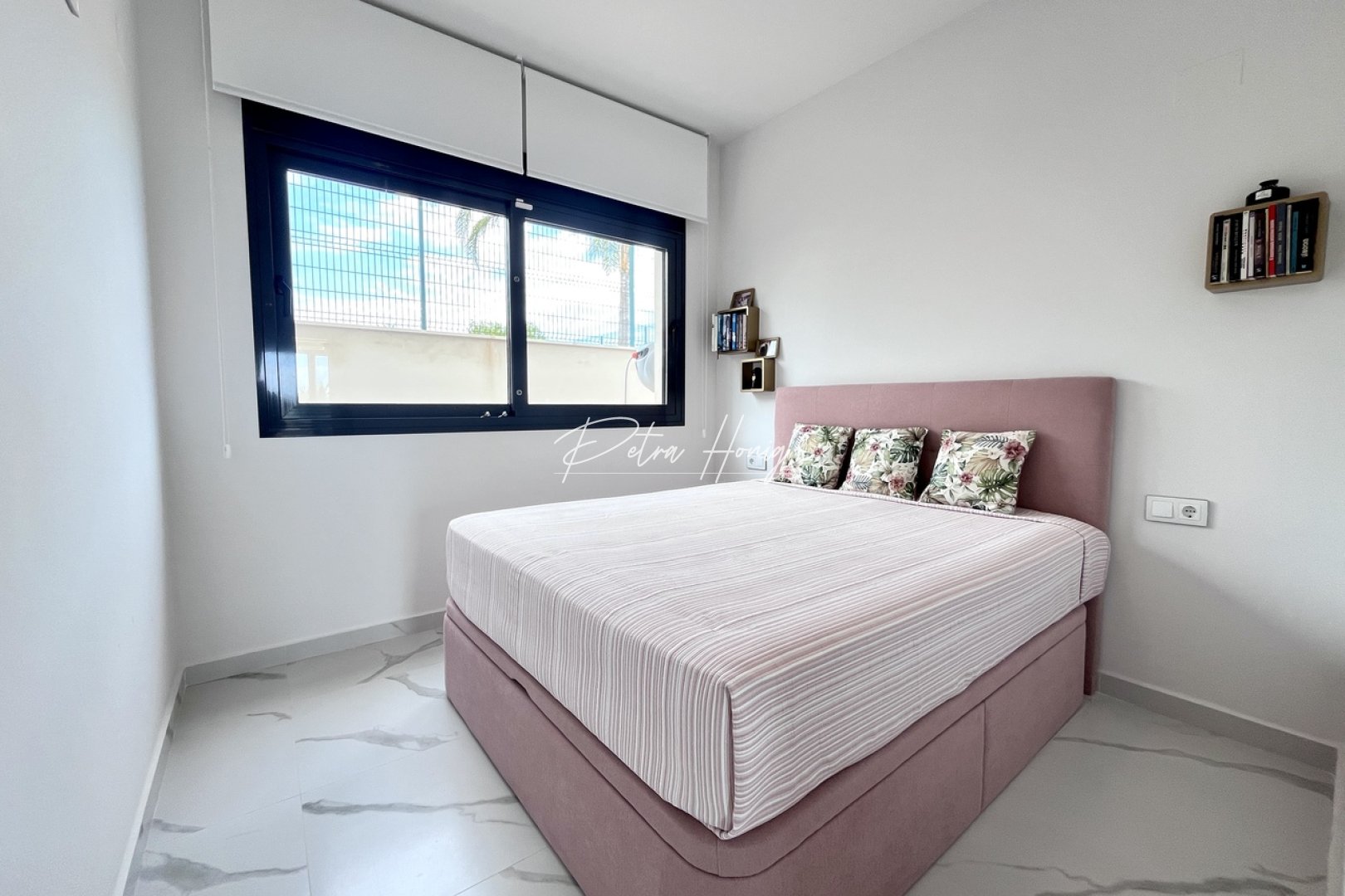 Reventa - Apartamento - San Miguel de Salinas