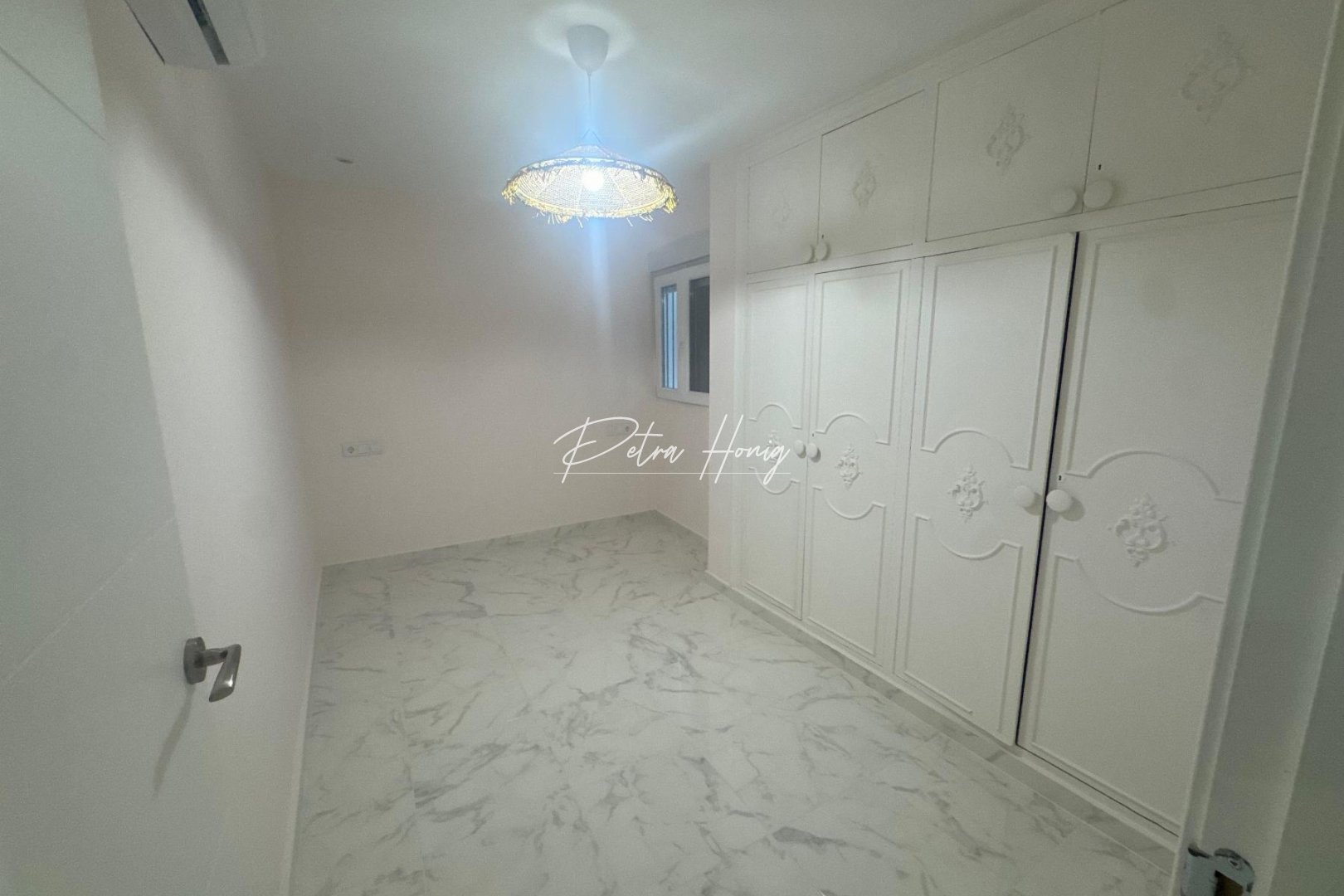 Reventa - Apartamento - Torrevieja - Muelle Pesquero