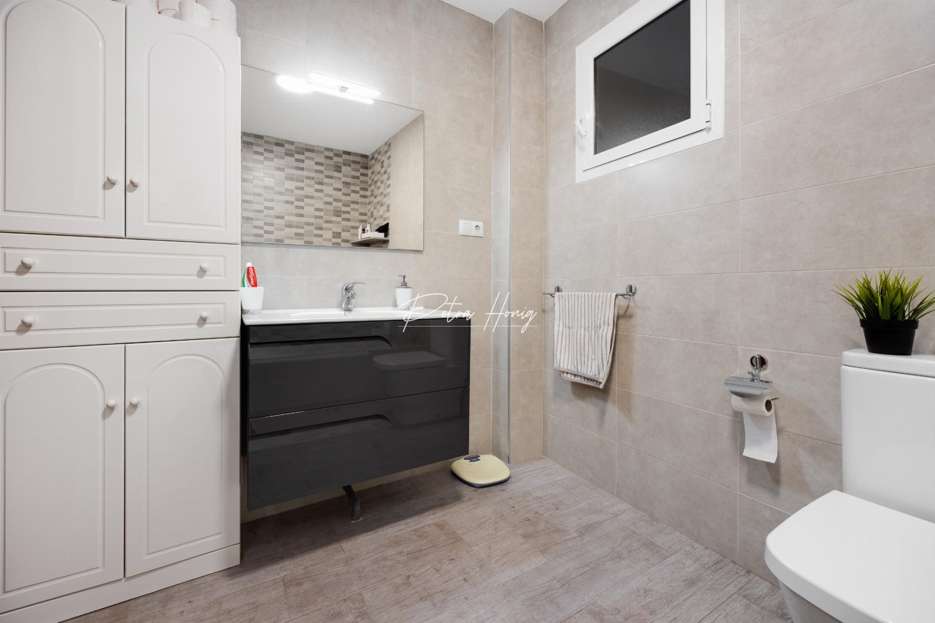 Reventa - Apartamento - Torrevieja - Piscinas naturales