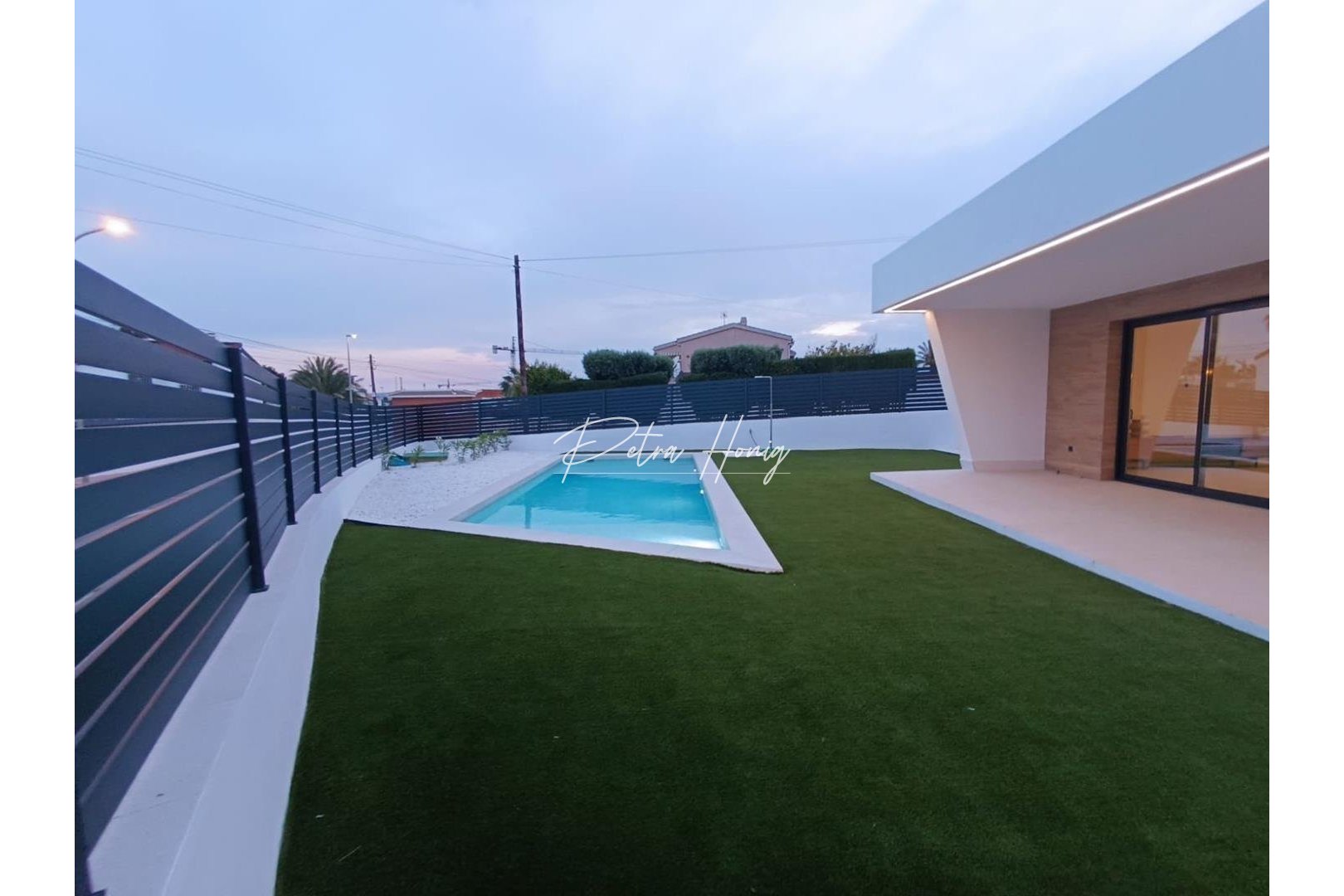 Reventa - Chalet - Ciudad Quesada - Town Center