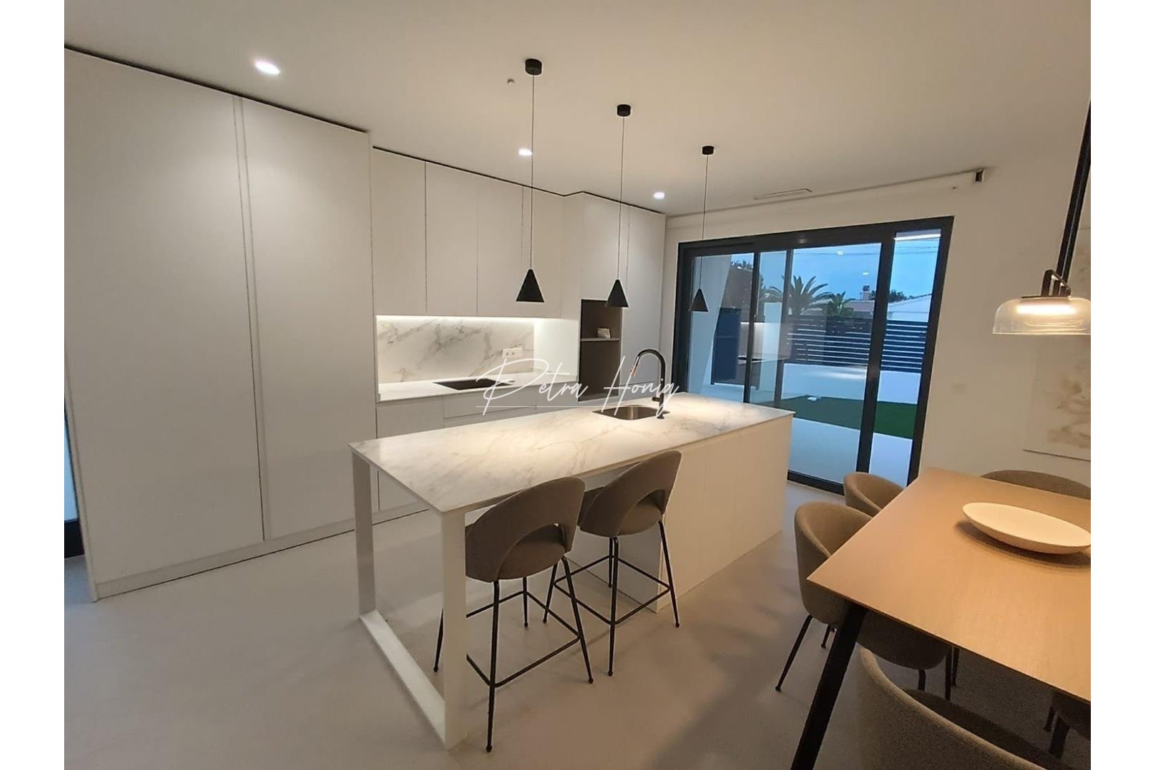 Reventa - Chalet - Ciudad Quesada - Town Center