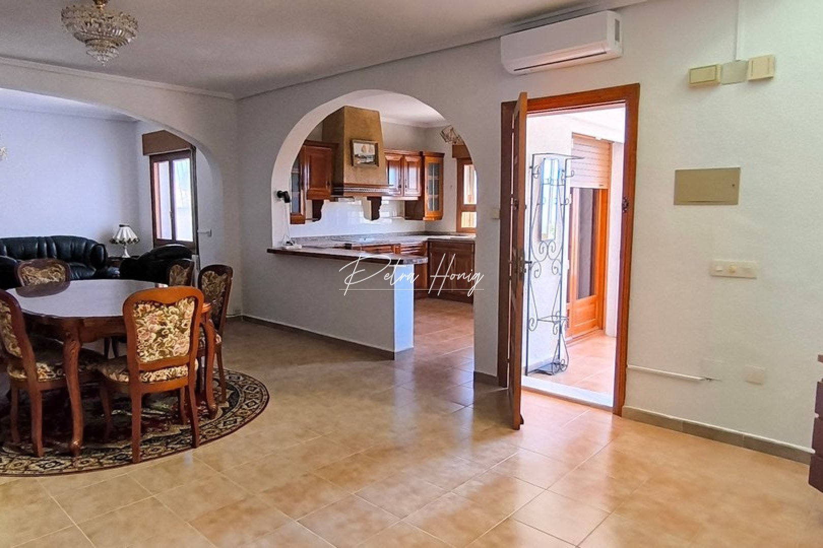 Reventa - Chalet - Ciudad Quesada - Town Center