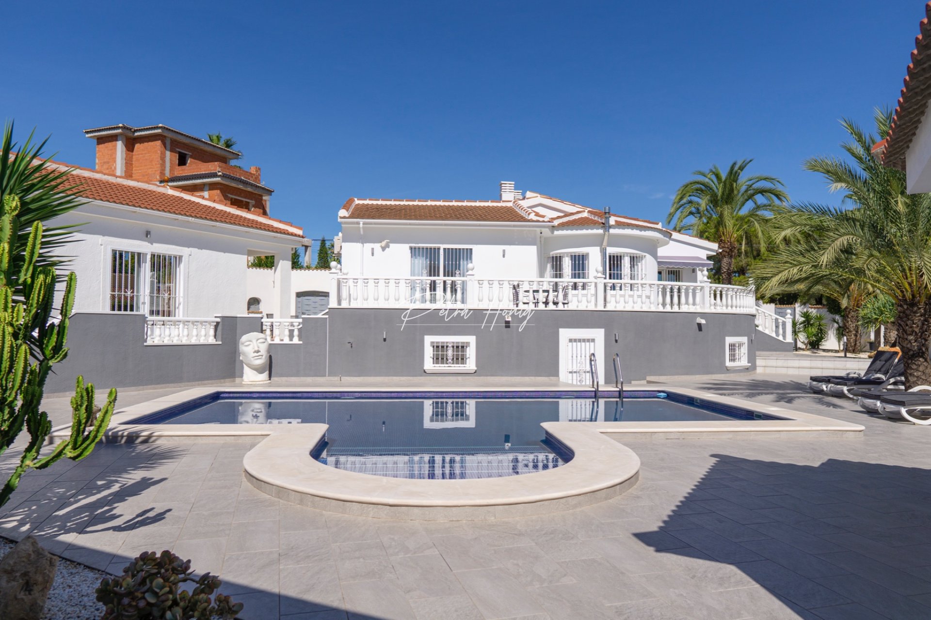 Reventa - Chalet - Ciudad Quesada - Town Center
