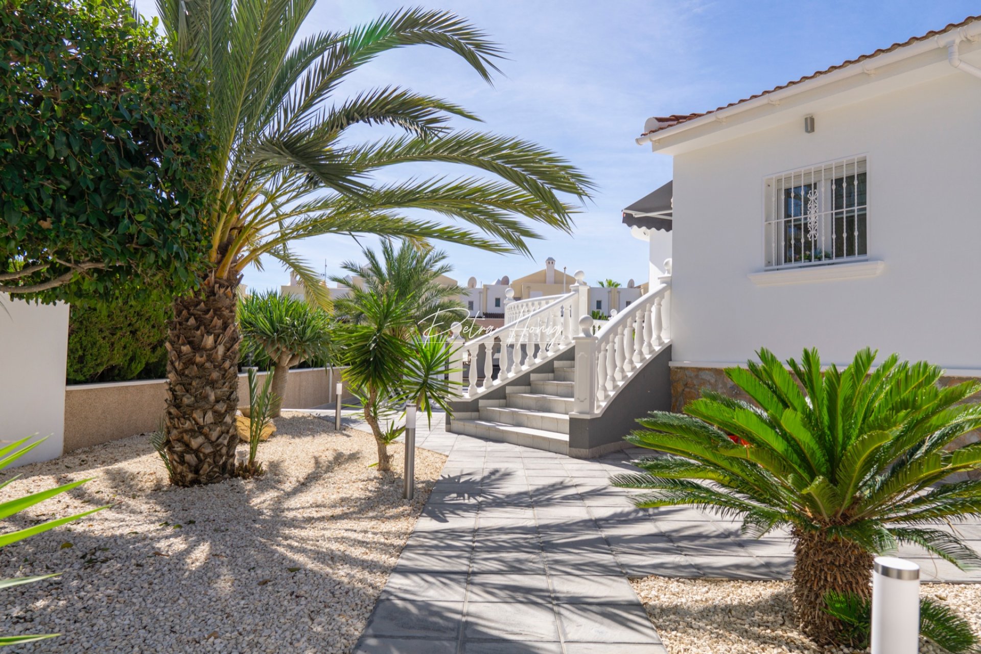 Reventa - Chalet - Ciudad Quesada - Town Center