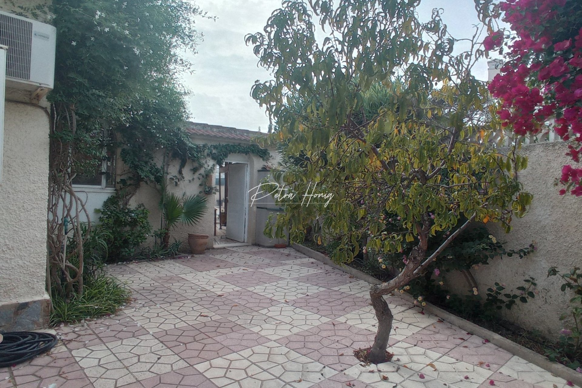 Reventa - Chalet - Ciudad Quesada - Town Center