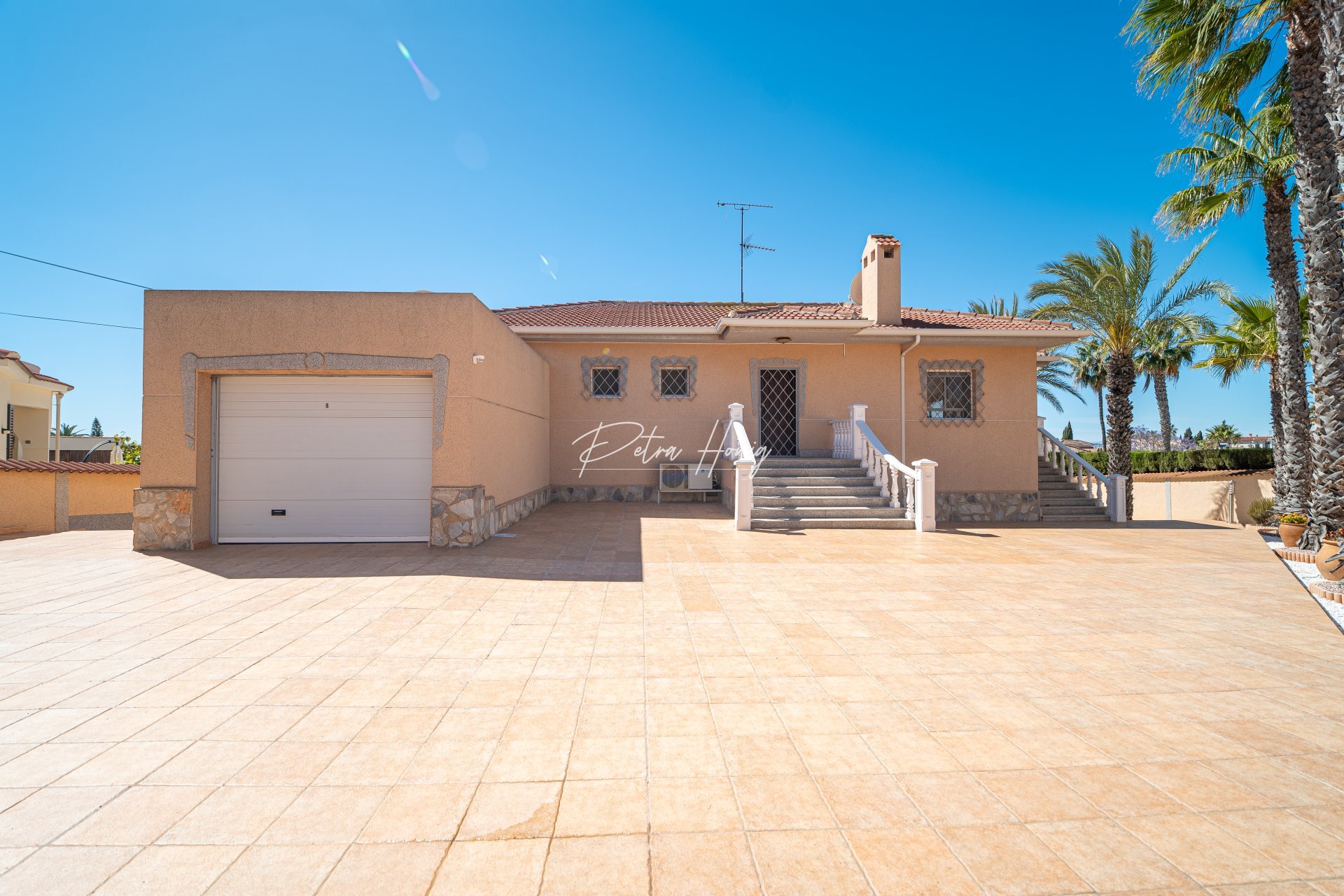 Reventa - Chalet - Ciudad Quesada - Town Center