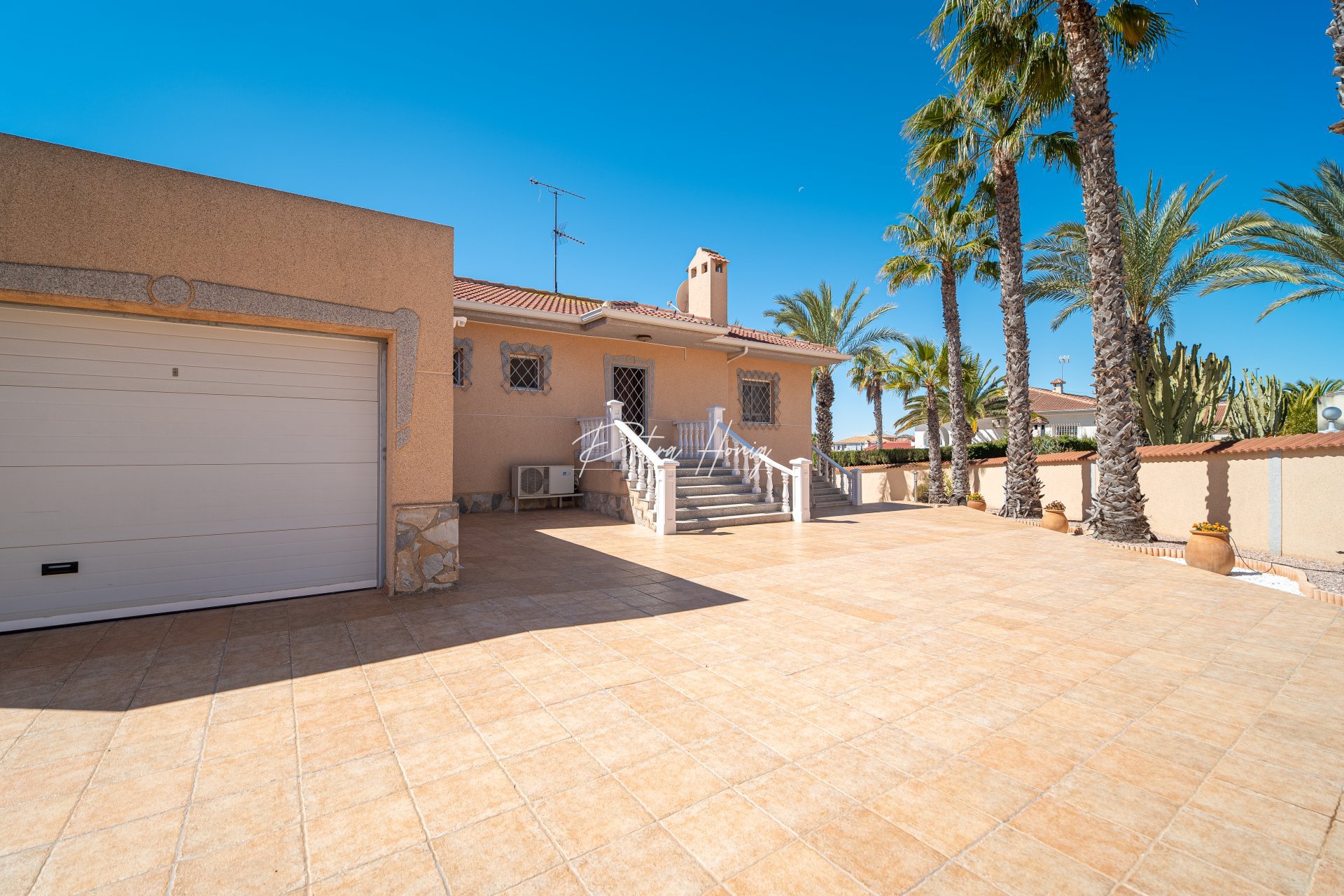 Reventa - Chalet - Ciudad Quesada - Town Center