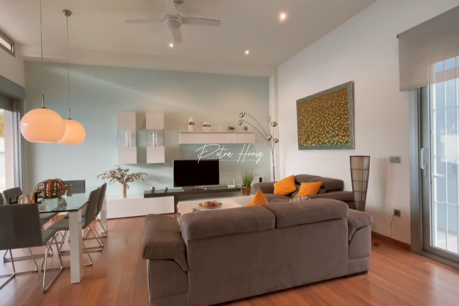 Reventa - Chalet - Mil Palmeras