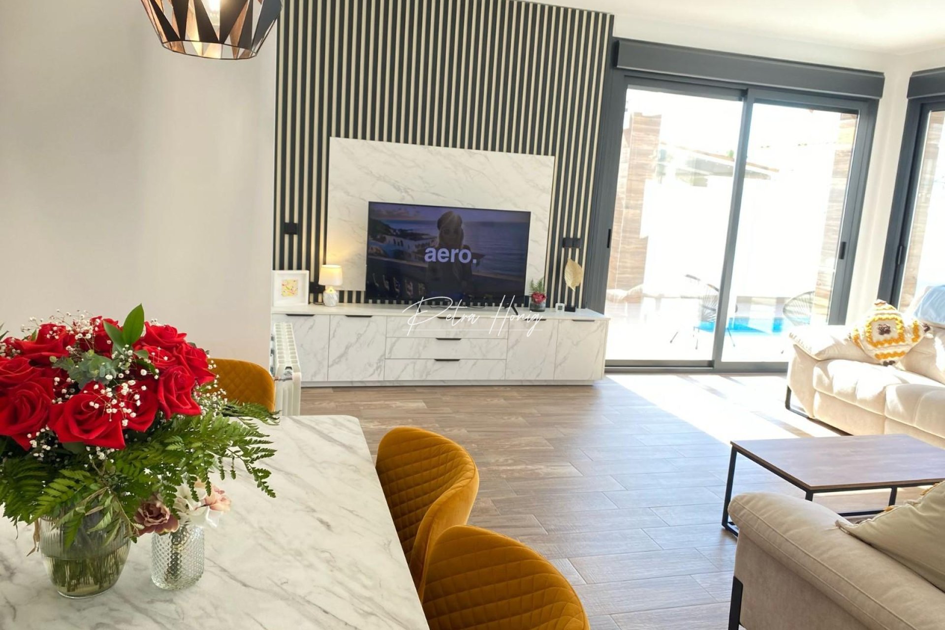 Reventa - Chalet - Orihuela Costa - Villamartin