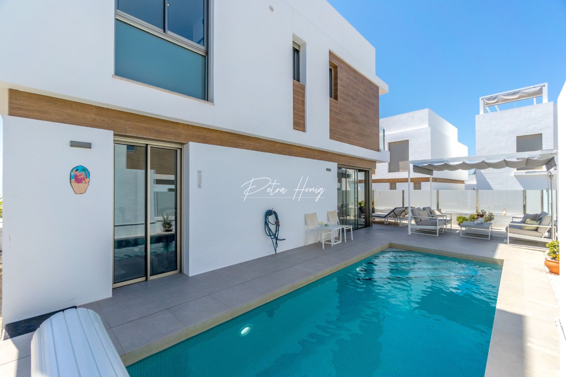 Reventa - Chalet - Orihuela Costa - Villamartin