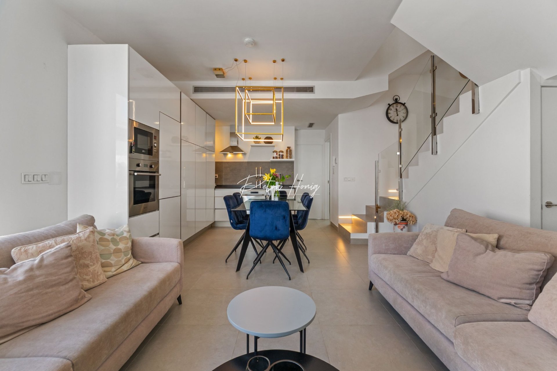 Reventa - Chalet - Orihuela Costa - Villamartin