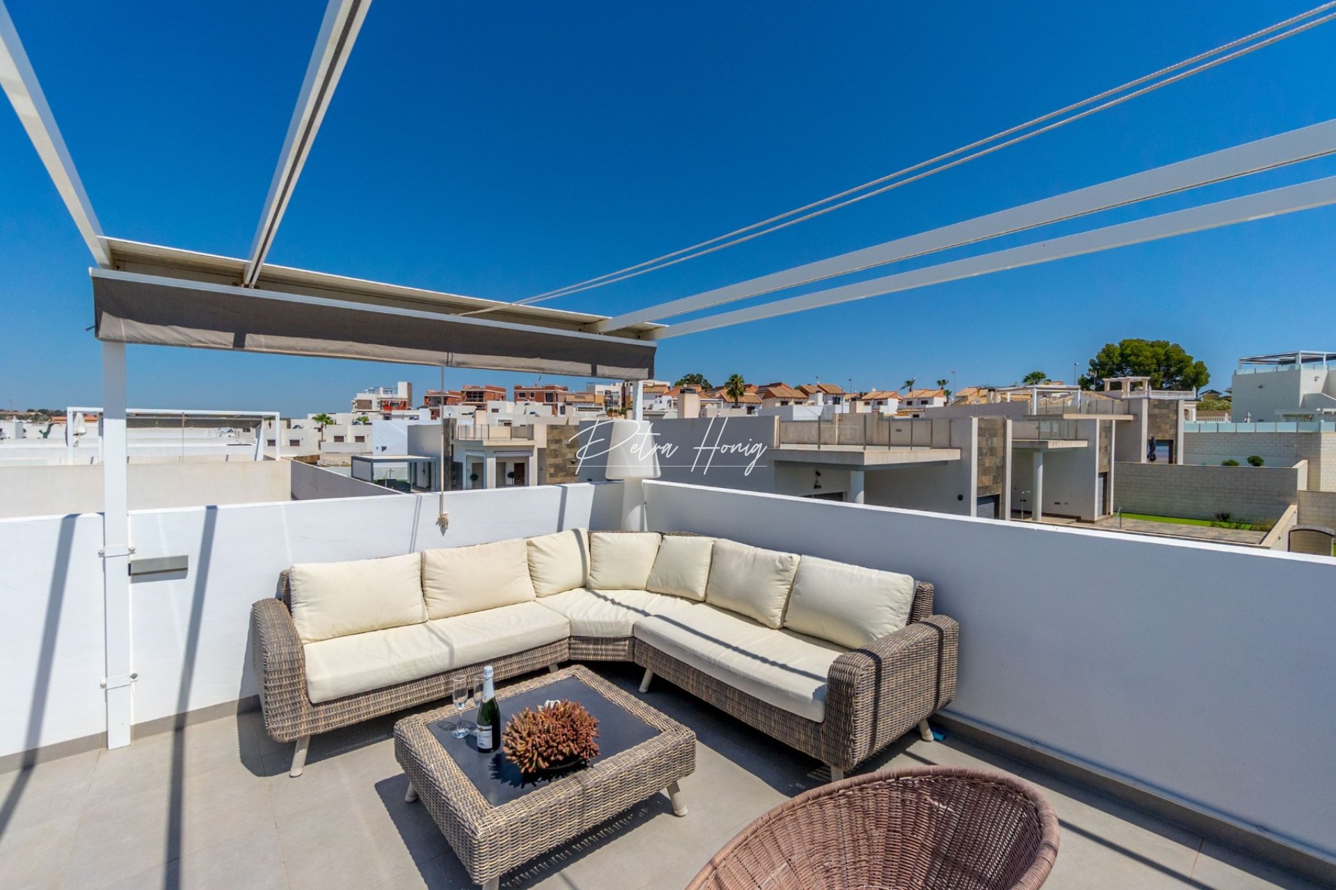 Reventa - Chalet - Orihuela Costa - Villamartin