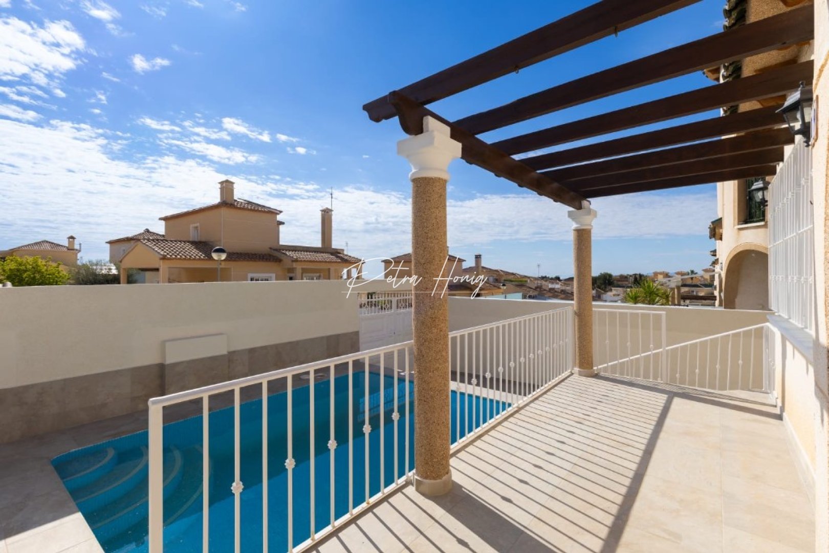 Reventa - Chalet - Orihuela Costa - Villamartin