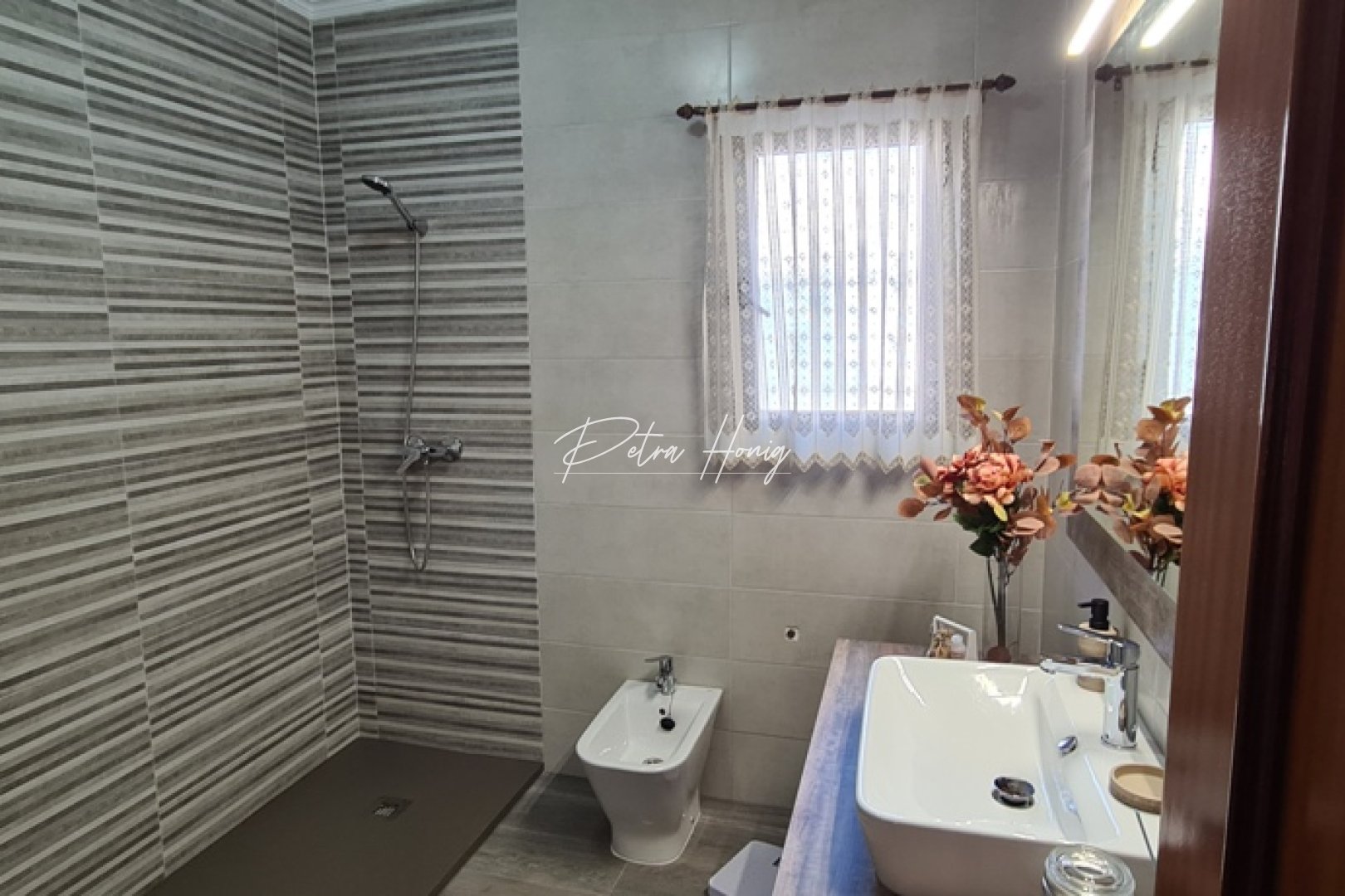 Reventa - Chalet - Other areas - La Matanza