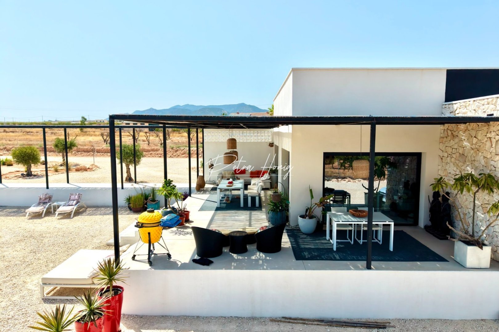 Reventa - Chalet - Other areas - Pinoso