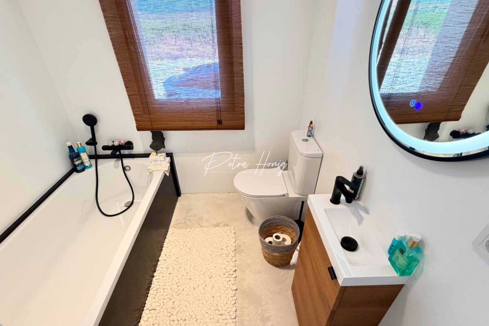 Reventa - Chalet - Other areas - Pinoso