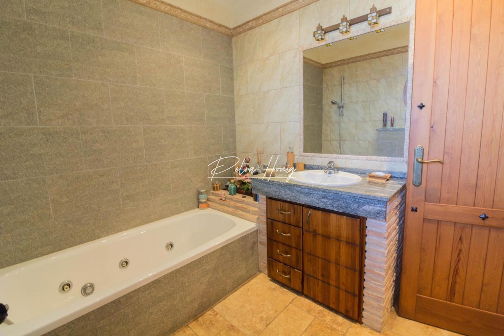 Reventa - Chalet - Other areas - Redován