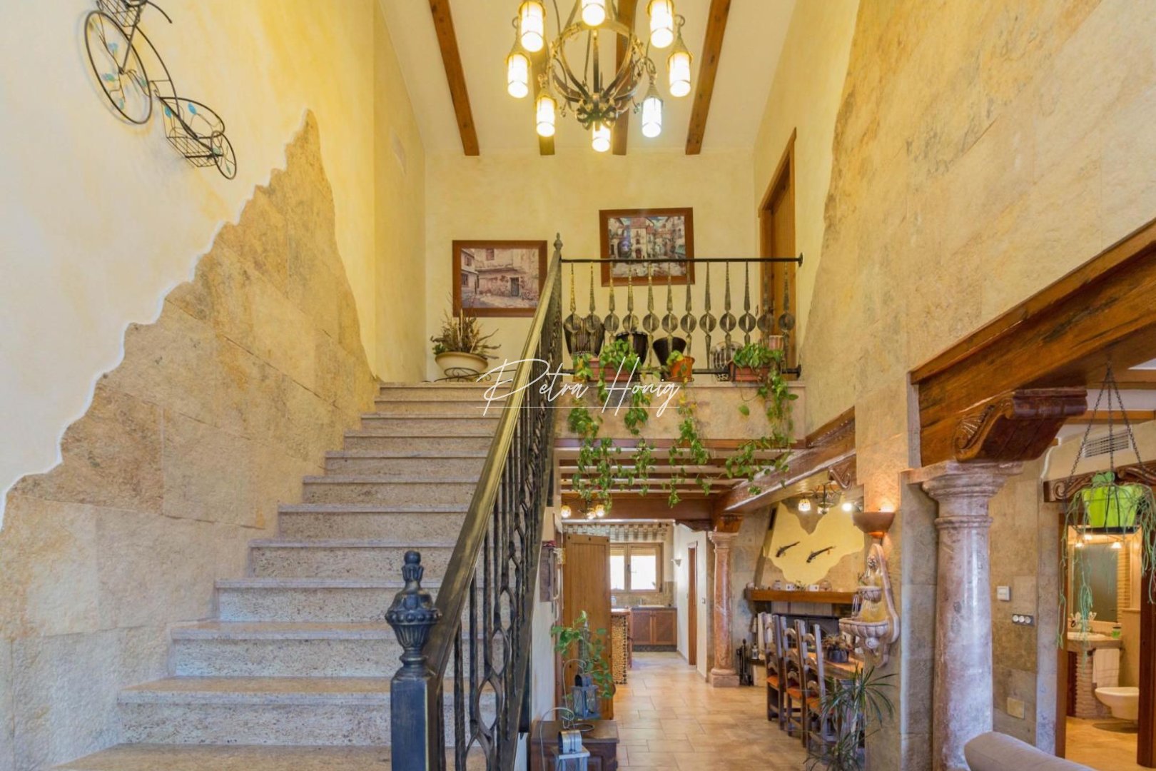 Reventa - Chalet - Other areas - Redován