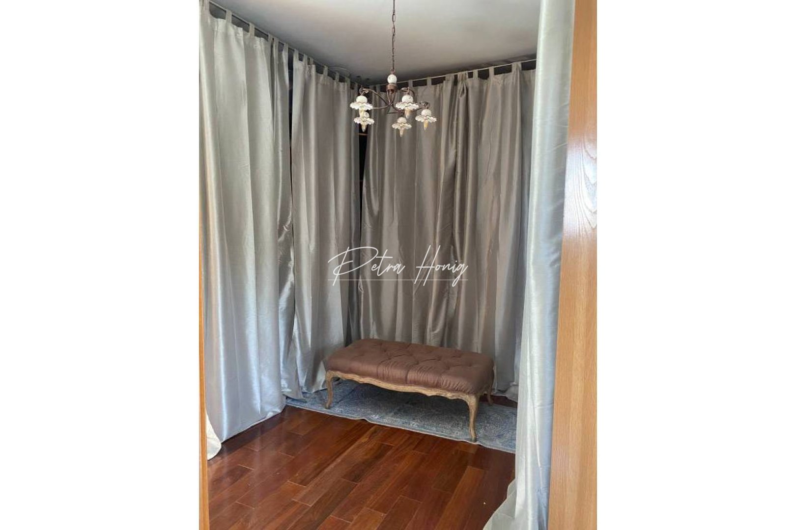 Reventa - Chalet - Other areas - San Isidro