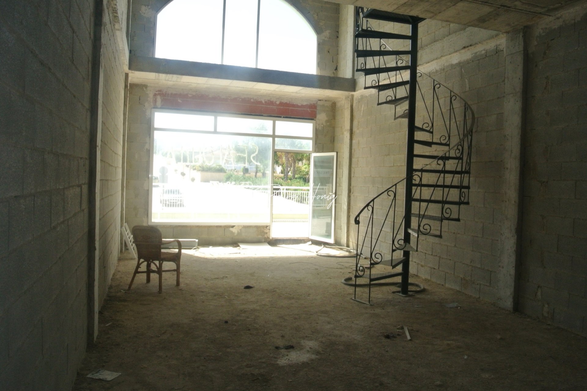 Reventa - Commercial - Benijofar - Benimar