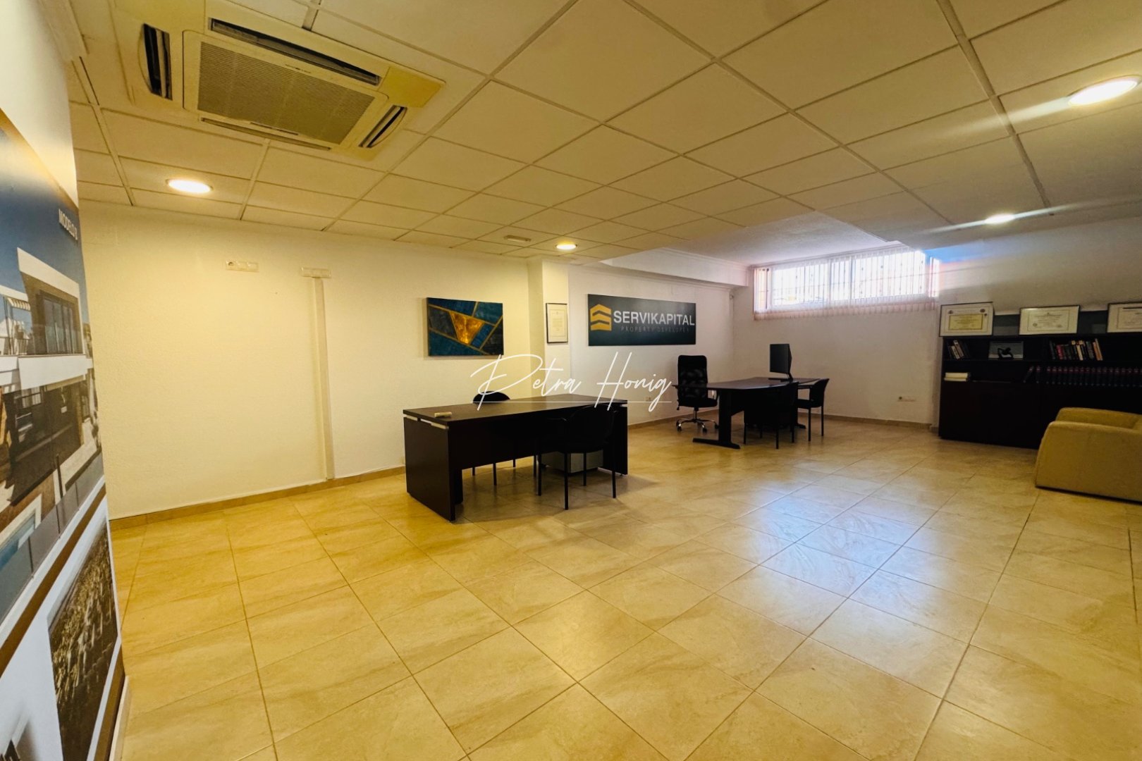 Reventa - Commercial - Benijofar