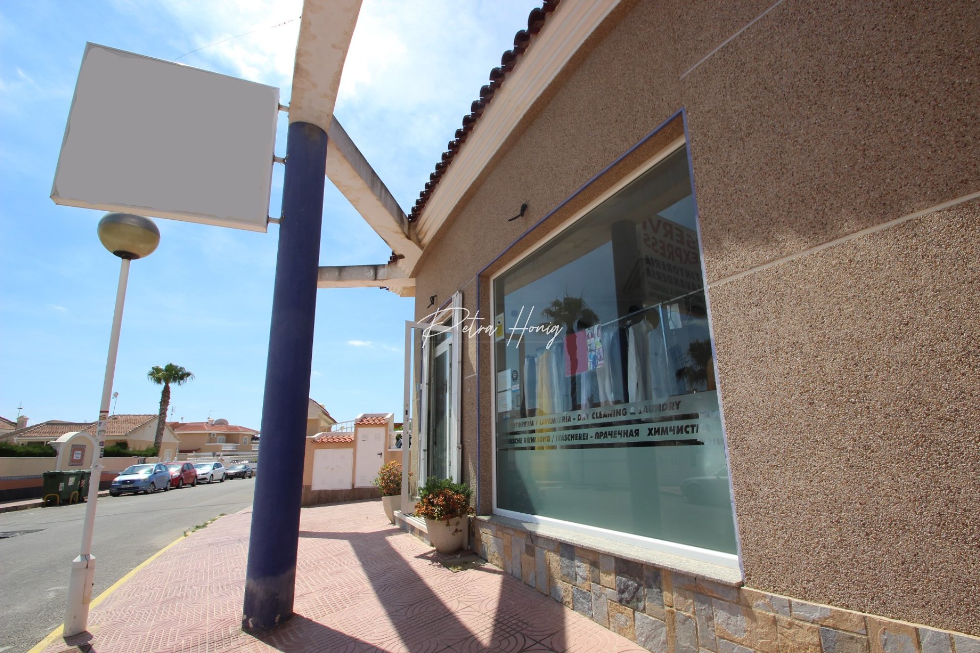 Reventa - Commercial - Ciudad Quesada - Dona Pepa