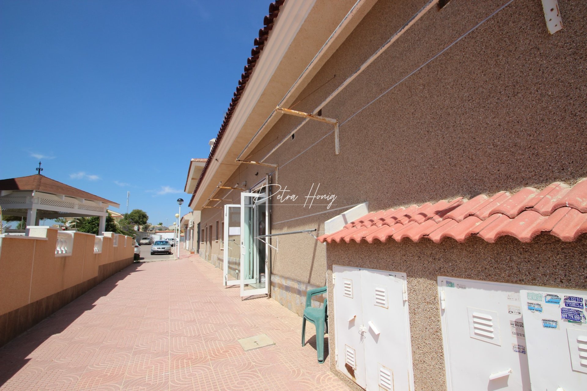 Reventa - Commercial - Ciudad Quesada - Dona Pepa
