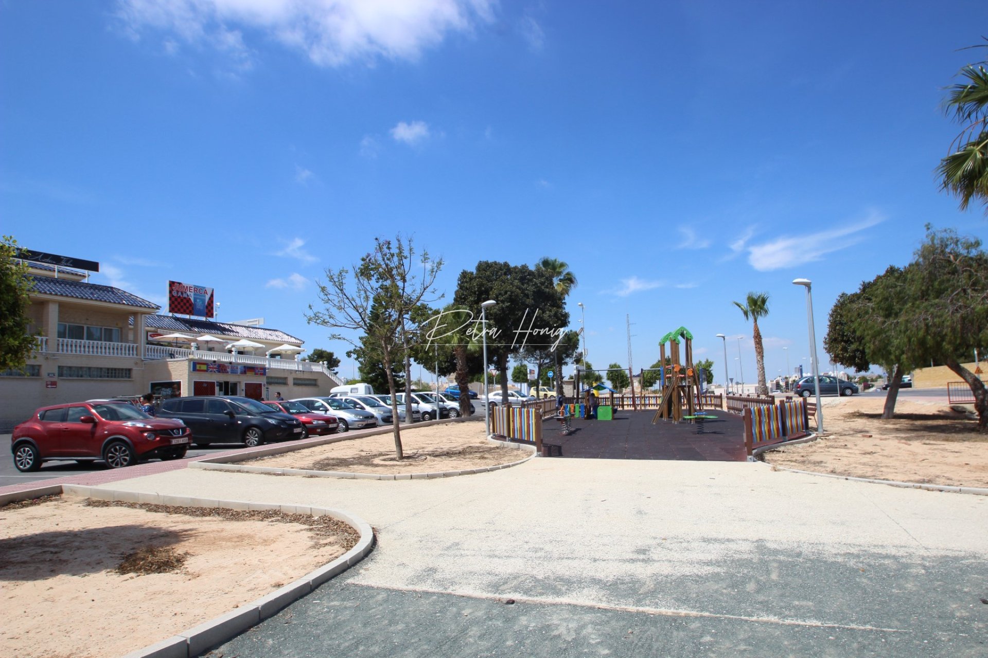 Reventa - Commercial - Ciudad Quesada - Dona Pepa