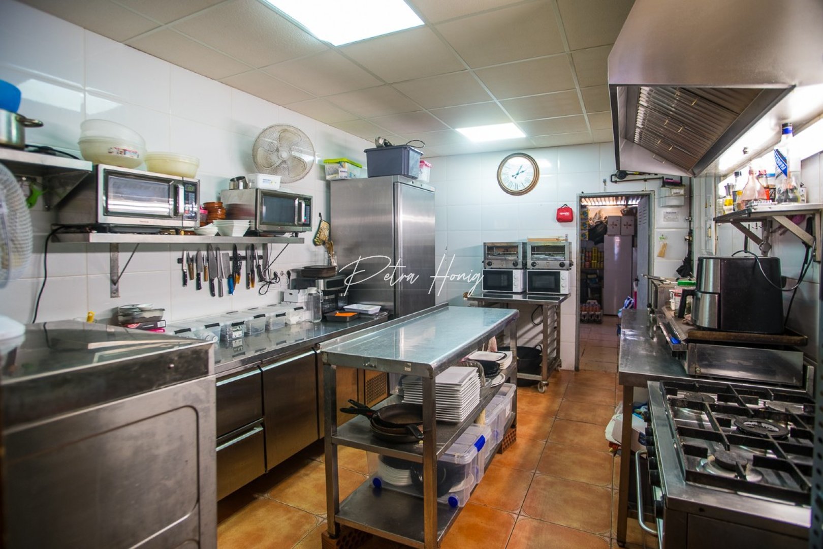 Reventa - Commercial - Other areas - Los Balcones Y los Altos